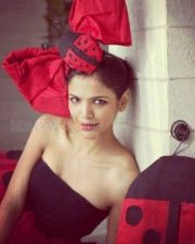 Actress Shriya Pilgaonkar Photos