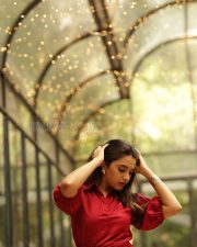 Alluring Actress Priyanka Mohan in a Red Puff Sleeve Mini Dress Photos 04 Alluring Actress Priyanka Mohan in a Red Puff Sleeve Mini Dress Photos 04