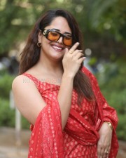 Anasuya Bharadwaj at Vimanam Success Meet Photos 17