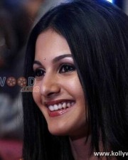Anegan Heroine Amyra Dastur Photos