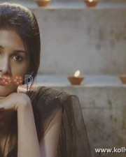 Anegan Heroine Amyra Dastur Photos