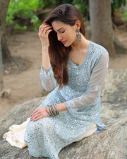 Any How Mitti Pao Actress Amyra Dastur in a Powder Blue Long Sleeved Kurta with Palazza Pants Photos 01