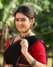 Aranmanai Movie Heroine Hansika Motwani Photos