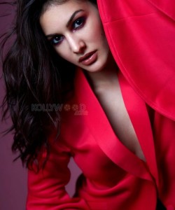 Bagheera Actress Amyra Dastur Red Dress Photos 03