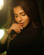 Bazooka Actress Iswarya Menon in a Black Floor Length Dress Pictures 04
