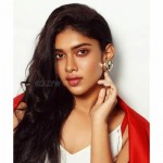 Dushara Vijayan 26 Beautiful Actress Dushara Vijayan Photoshoot Pictures