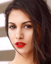 Beautiful And Bold Amyra Dastur Pictures