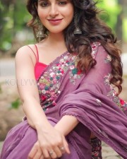Beautiful Iswarya Menon in Saree Photo 01 Beautiful Iswarya Menon in Saree Photo 01