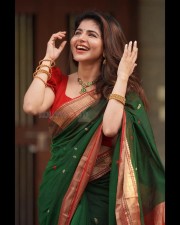 Beautiful Iswarya Menon in a Green and Red Silk Saree Pictures 01