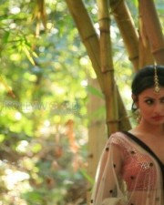 Beautiful Mouni Roy Photos