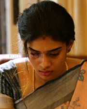 Bodhai Yeri Budhi Maari Movie Heroine Dushara Vijayan Photos
