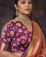 Celebrity Anusuya Bharadwaj in a Banarasi Silk Saree Photos 02