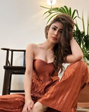 Charming and Sexy Mouni Roy Glam Pictures 09