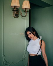 Classy Mouni Roy Picture 01 Classy Mouni Roy Picture 01