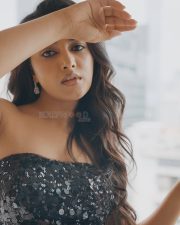 Cute and Gorgeous Priyanka Mohan in a Black Shimmering Strapless Gown Pictures 01