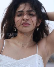 Enchanting Actress Iswarya Menon in a White Ruffled Sundress Photos 04 Enchanting Actress Iswarya Menon in a White Ruffled Sundress Photos 04