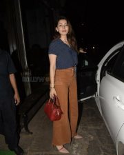 Hansika Motwani Spotted At Silver Beach Cafe In Juhu Photos