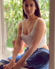 Hottie Sonal Chauhan Sexy Pictures 07