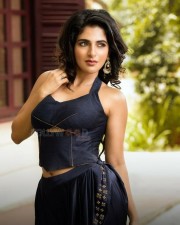 Kerala Actress Iswarya Menon Photoshoot Still 01 Kerala Actress Iswarya Menon Photoshoot Still 01
