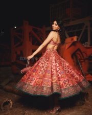 Loveyapa Actress Khushi Kapoor in a Two Piece Lehenga with a Heart Shaped Blouse Pictures 02