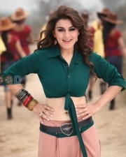 Maan Karate Heroine Hansika Motwani Photos
