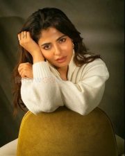 Mallu Beauty Iswarya Menon Sexy Pictures 03