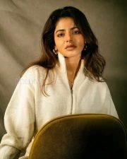 Mallu Beauty Iswarya Menon Sexy Pictures 04