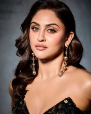 Midnight Glam Krystle Dsouza in a Black and Gold Strapless Gown with a Plunging Cleavage Neckline Photos 02 Midnight Glam Krystle Dsouza in a Black and Gold Strapless Gown with a Plunging Cleavage Neckline Photos 02