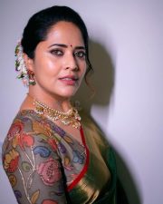 Pina Pataram Actress Anasuya Bharadwaj in a Green Silk Saree with a Multi Colored Floral Designer Blouse Pictures 03