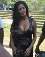 Poonam Pandey Hot Busty Cleavage Photos