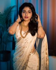 Radiant Iswarya Menon in a White Silk Saree Photos 03