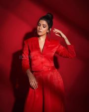 Red Hot Nimrat Kaur in a Red Cropped Jacket Pant Suit Photos 03
