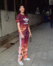 Sanjana Sanghi Spotted at Dance Class In Andheri Photos