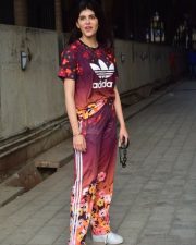 Sanjana Sanghi Spotted at Dance Class In Andheri Photos