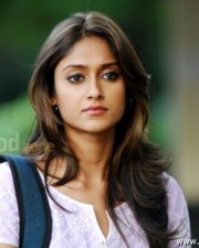 Sexy Actress Ileana In Nanban Movie Stills