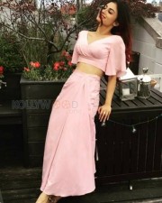 Sexy Actress Mouni Roy Photos