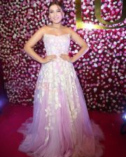 Sexy Beauty Hansika Motwani Photos