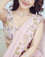 Sexy Iswarya Menon at Spy Movie Success Meet Photos 03