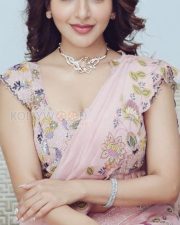 Sexy Iswarya Menon at Spy Movie Success Meet Photos 04