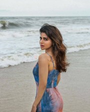 Sexy Iswarya Menon on the Beach Photos 02 Sexy Iswarya Menon on the Beach Photos 02