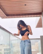 Sexy Mouni Roy in a Black Tank Top and Denim Pant Pictures 05 Sexy Mouni Roy in a Black Tank Top and Denim Pant Pictures 05