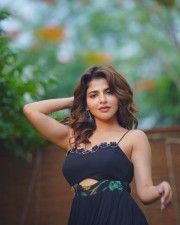 South Indian Babe Iswarya Menon in a Black Shoulder Less Dress Pictures 04