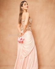 Super Stylish Charismatic Diva Vaani Kapoor in a Strapless Metallic Corset Bodice with a Draped Pleated Skirt Photos 06