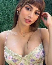 The Archies Heroine Khushi Kapoor Hot Photos 03