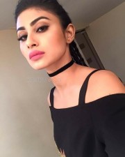 Tv Actress Mouni Roy Unseen Photos
