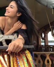 Tv Actress Mouni Roy Unseen Photos