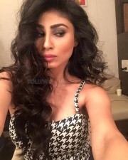 Tv Actress Mouni Roy Unseen Photos