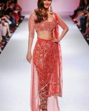 Vaani Kapoor 26 Vaani Kapoor Rampwalk Pictures
