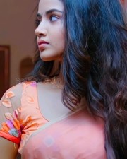 18 Pages Heroine Anupama Parameswaran Sexy Half Saree Pictures 02