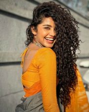 18 Pages Heroine Anupama Parameswaran Sexy Pictures 04